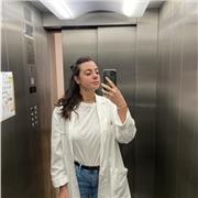 Laureata in Biologia impartisce lezioni private in biologia e doposcuola per scuole medie ed elementari